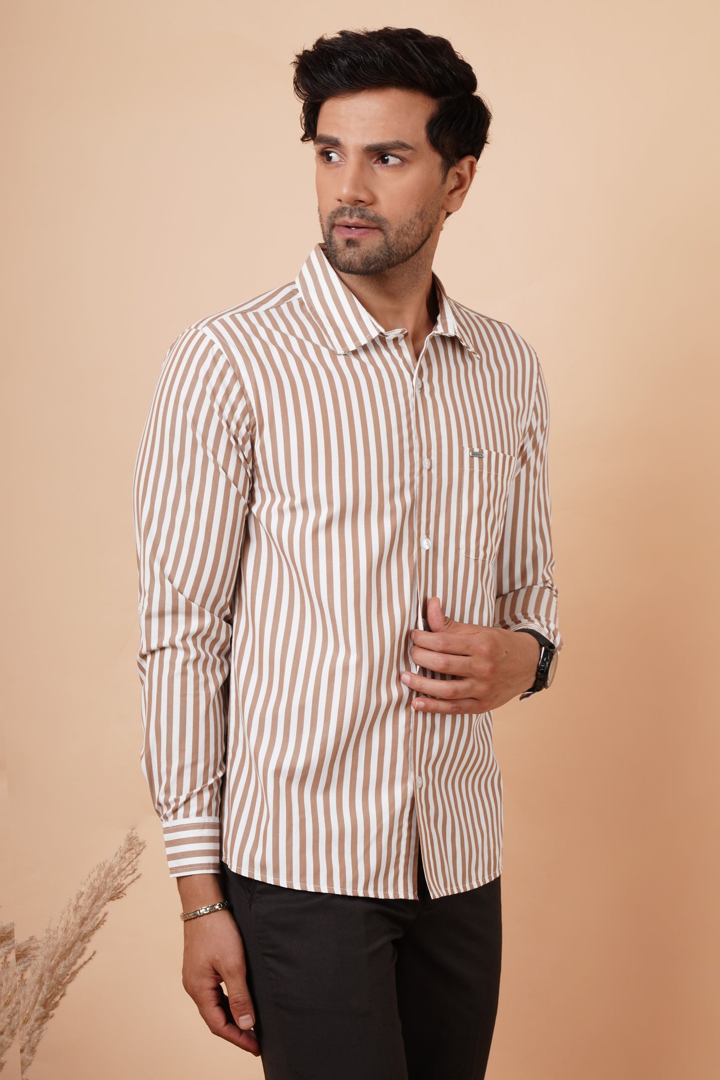 Men Regular Fit Checkered Formal Shirt