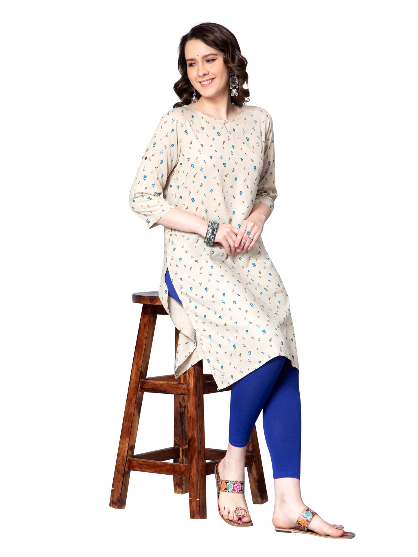 NUEVOSDAMAS Women Ditsy Printed Rayon Beige Kurti