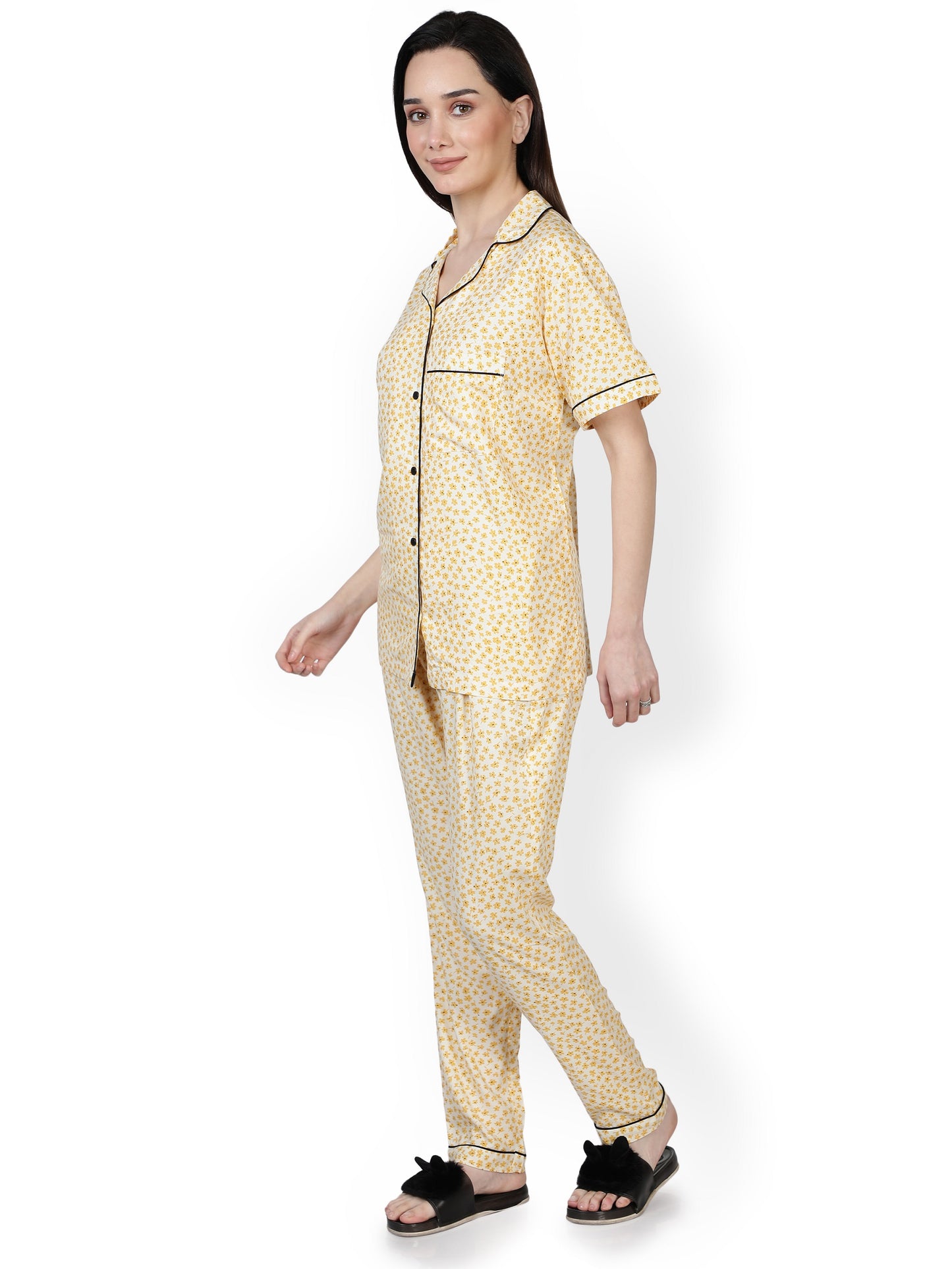 NUEVOSDAMAS Women Rayon Yellow & White Printed Night Suit Set