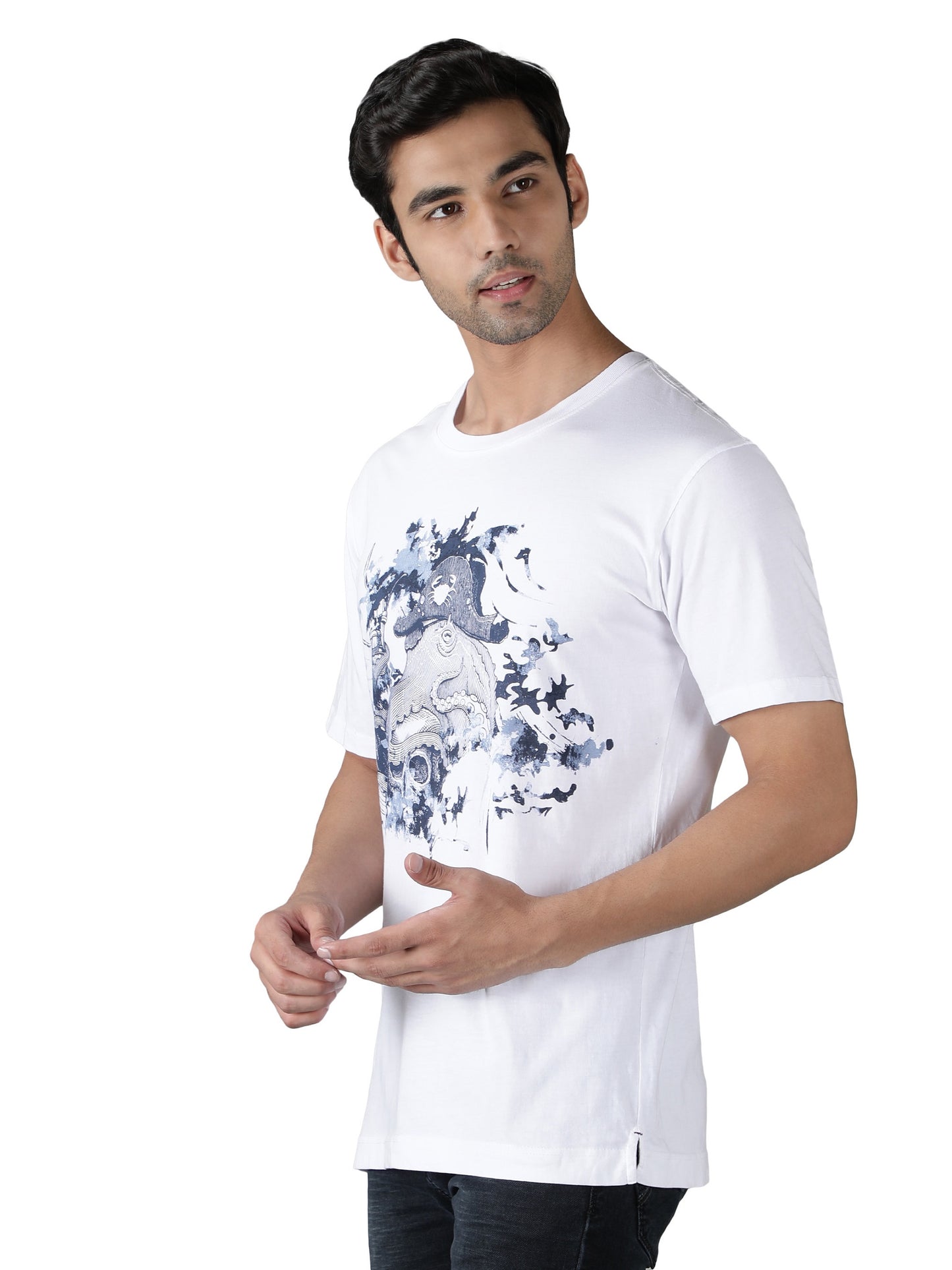 NUEVOSPORTA Men's Cotton Graphic Printed White T-Shirt