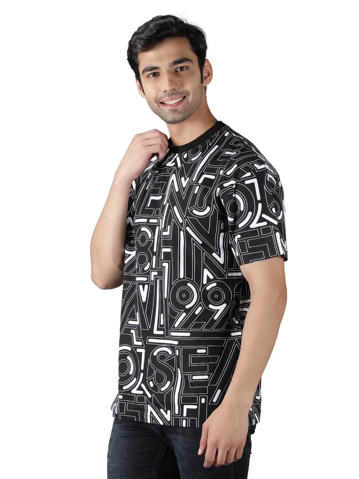 NUEVOSPORTA Men's Cotton Graphic Printed Black T-Shirt