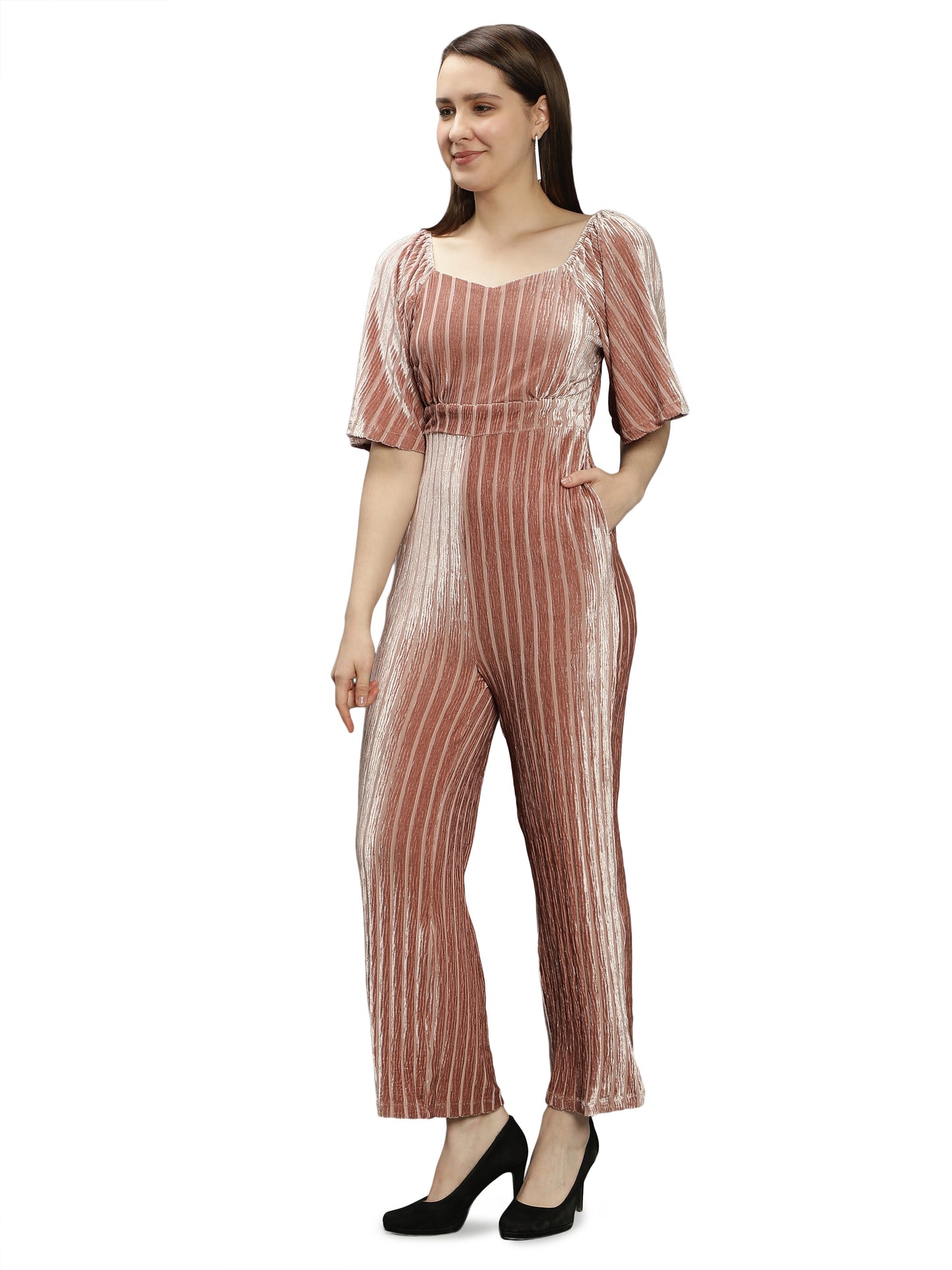 NUEVOSDAMAS Smoke Pink Bell Sleeves Velvet Jumpsuit