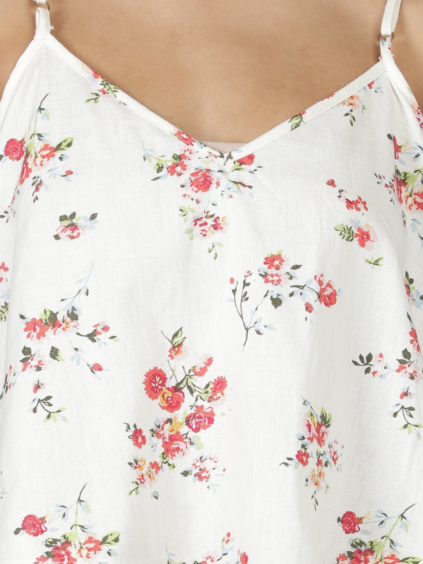 NUEVOSDAMAS Women Rayon Floral Printed White Top