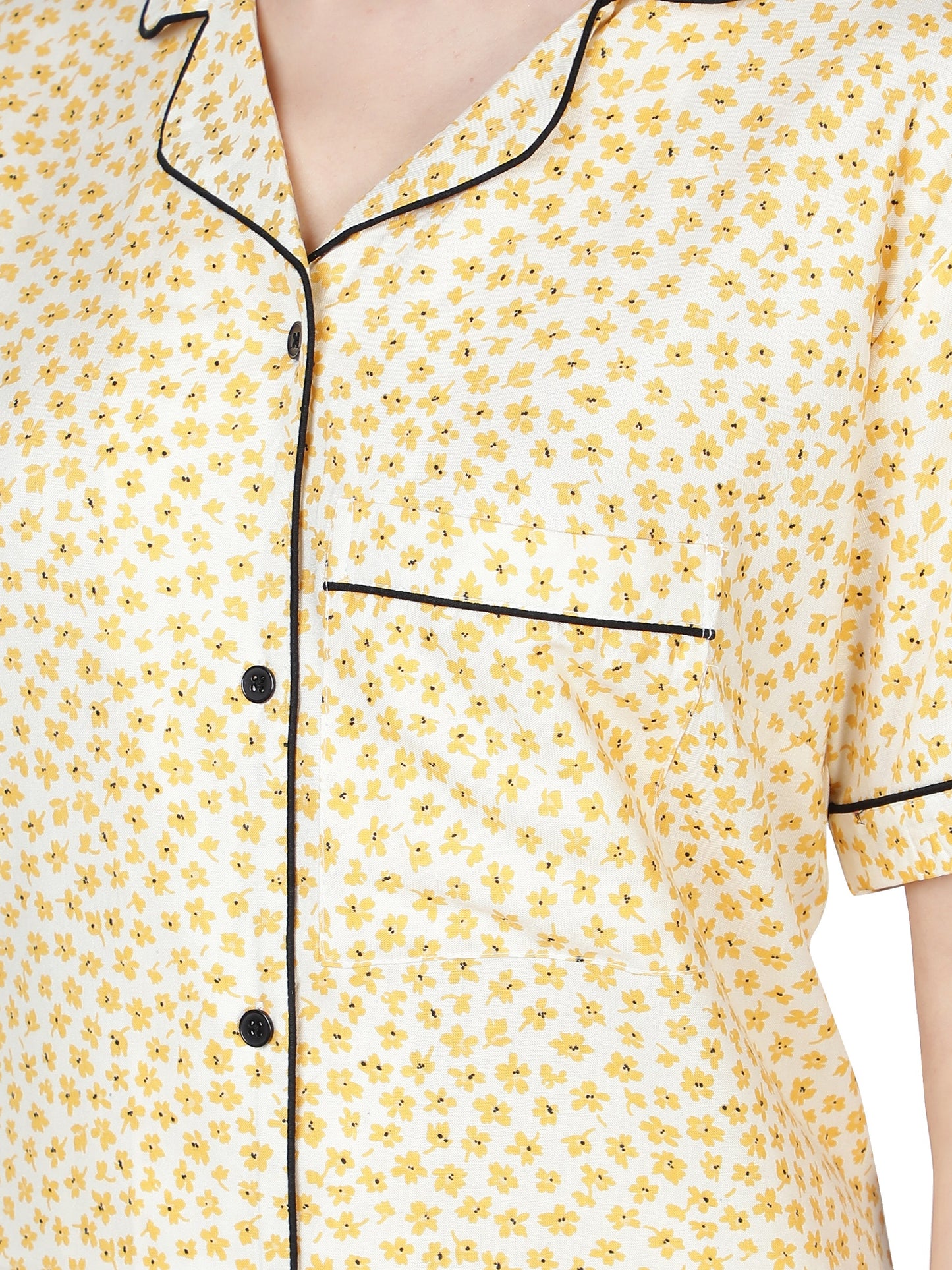 NUEVOSDAMAS Women Rayon Yellow & White Printed Night Suit Set