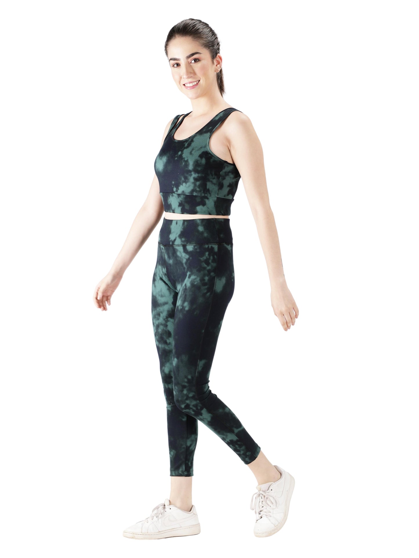 NUEVOSDAMAS Tie & Dye Women Active WearTracksuit | Gym Wear Padded Top And Bottom Set | Dry Fit Women Active Wear Combo Set_Green