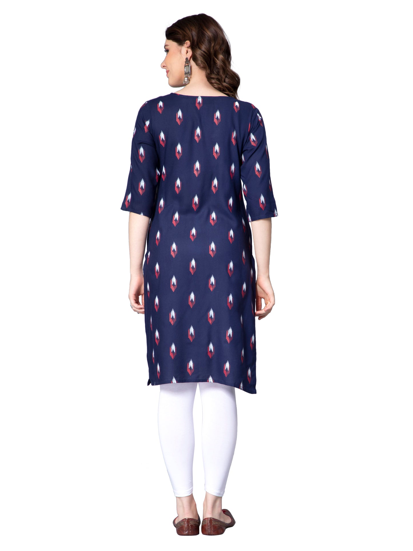 NUEVOSDAMAS Women Ikat Printed Rayon Blue Kurti