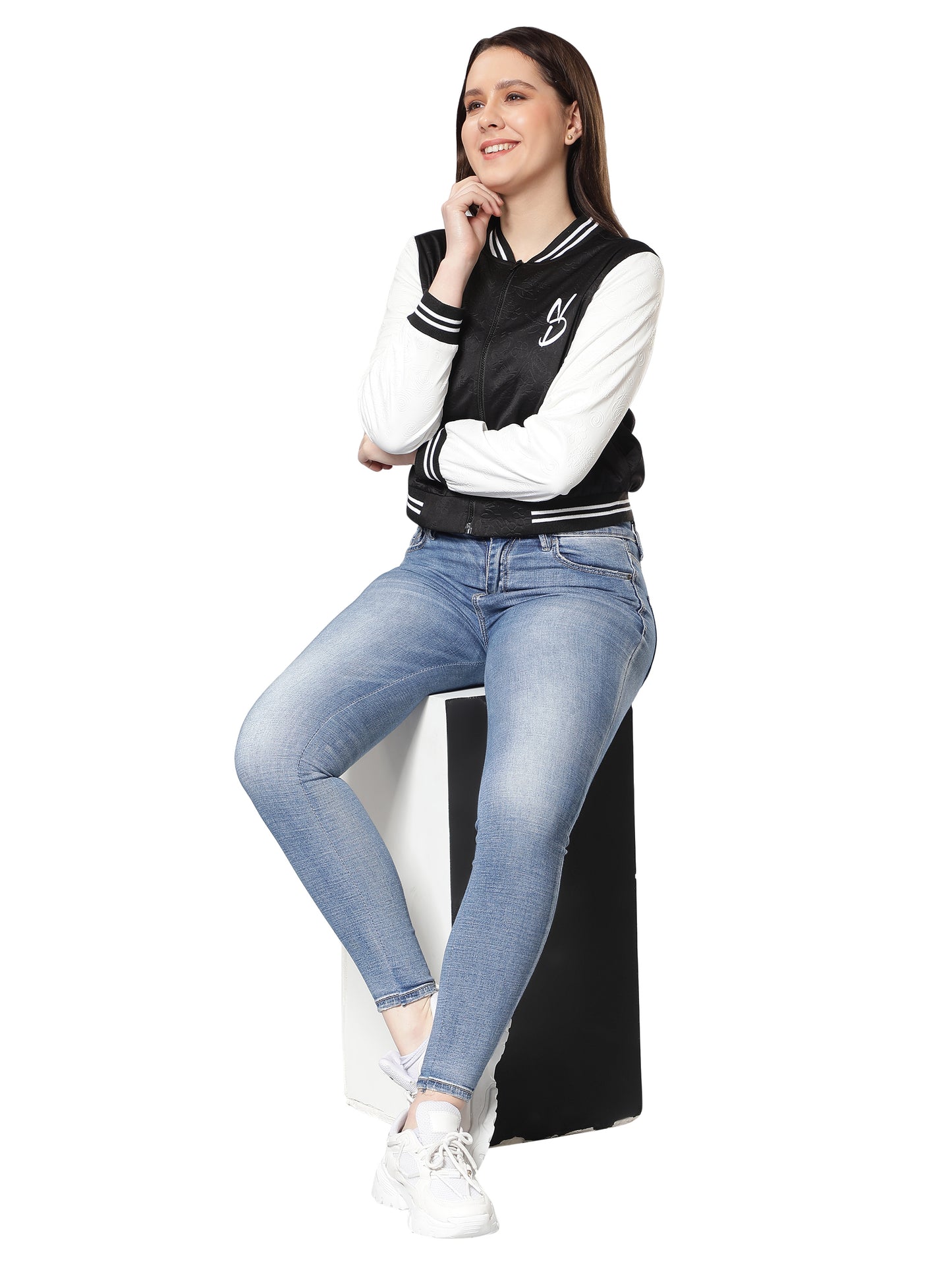 NUEVOSDAMAS Women Black Floral Embossed Printed Varsity Jacket