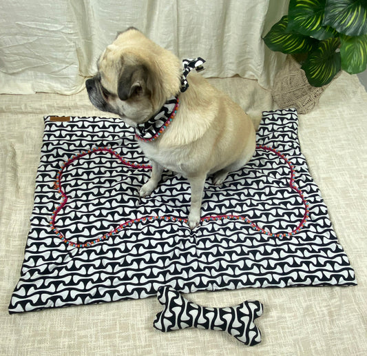 NUEVOS DOGGADIL Cotton Printed Pet Mattress for Cat and Dog| Pet Fat Bed | Dog Mat with Lace Design | Suitable for Small/ Meduim_Black/White…