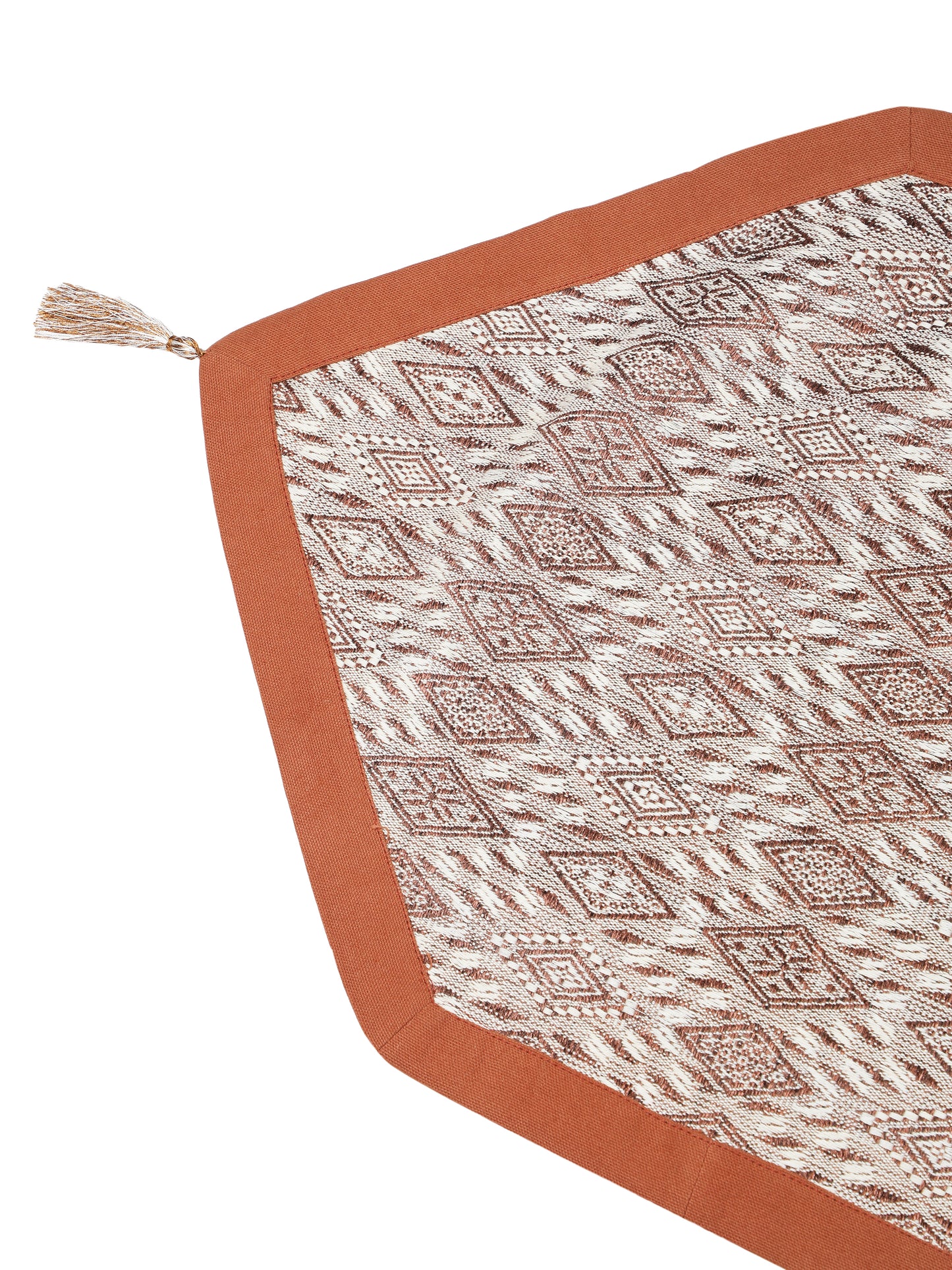 Heat Resistant Cotton Table Runner with Placmats Set (Pack of 7- 1 Runner and 6 placemats)-Beige/ Brown