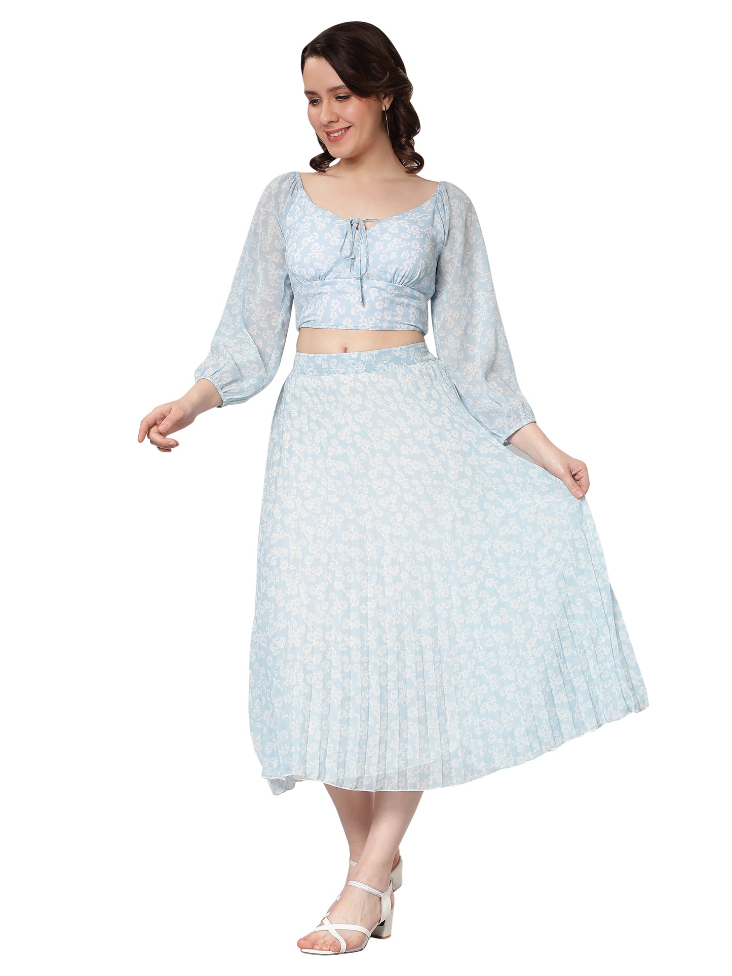 NUEVOSDAMAS Light Blue Georgette Floral Printed Balloon Sleeve Top